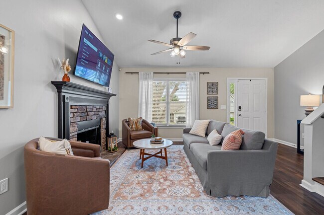 Foto del edificio - 13 Huntcliff Dr