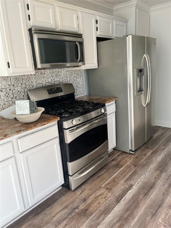 Foto del edificio - 3315 Sansford Cir