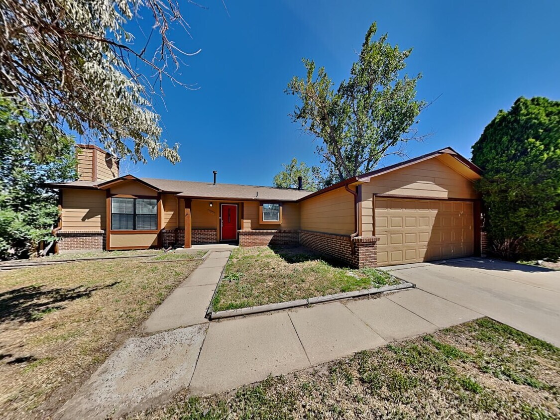 4970 S Sedalia Way House Rental in Aurora, CO