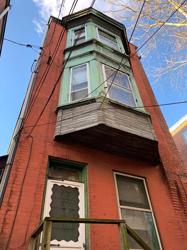 2005 N Mascher St, Philadelphia, PA 19122 House Rental in