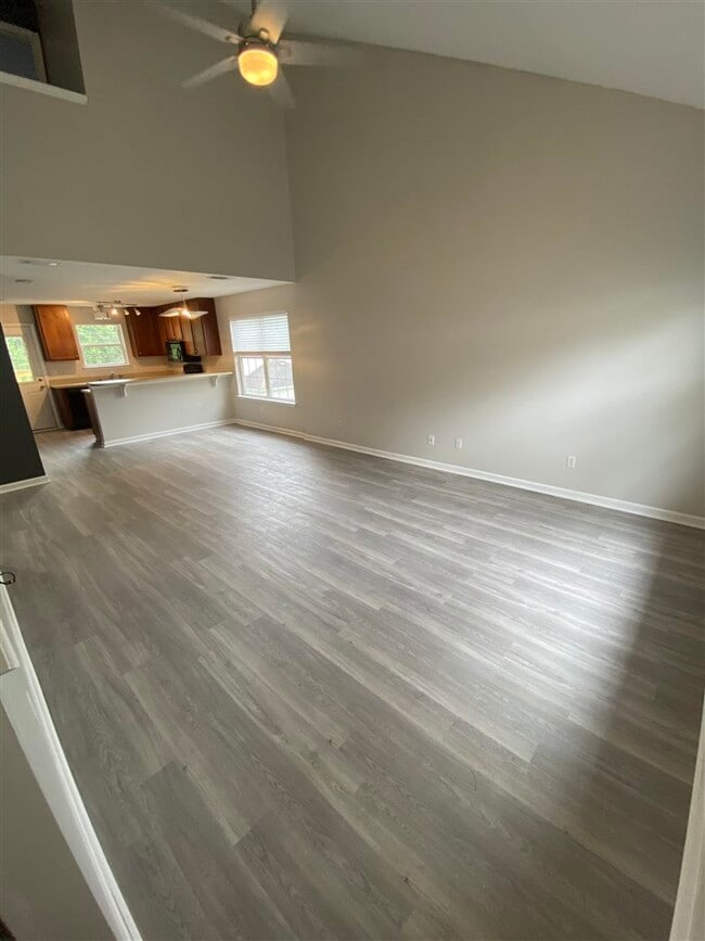 Building Photo - 1874 Nena Hills Dr