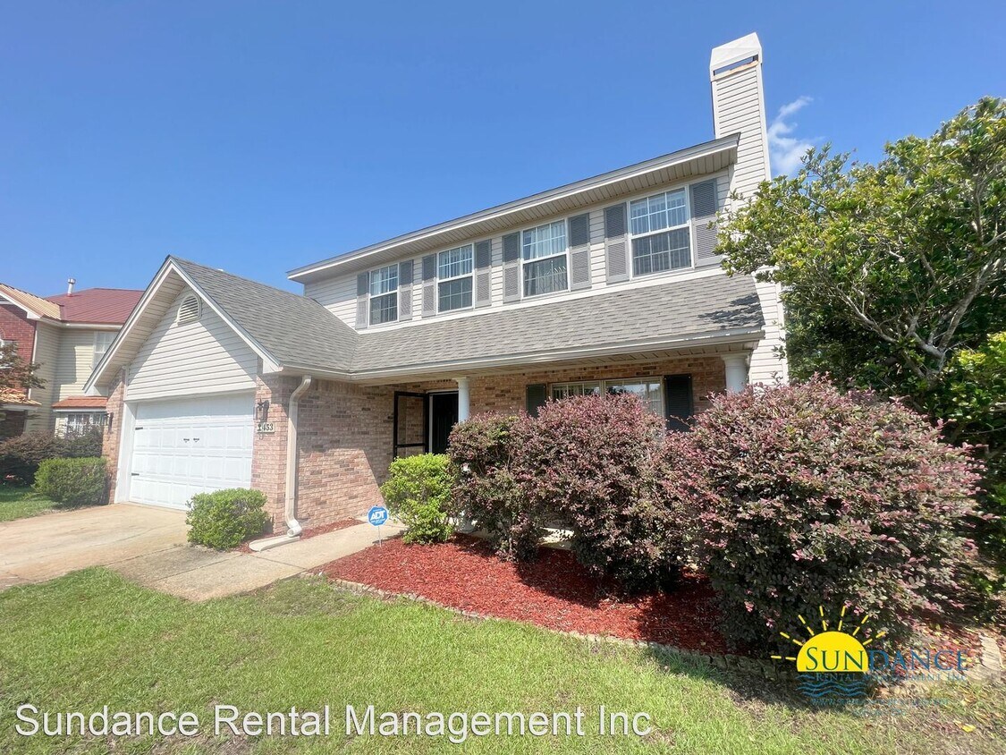 Primary Photo - 4 br, 2.5 bath House - 453 Forest Glen Place