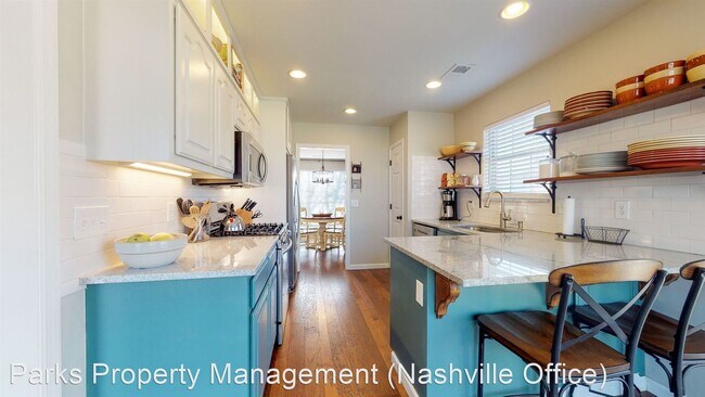 Building Photo - 4 br, 3 bath House - 4944 Greenbriar Circle