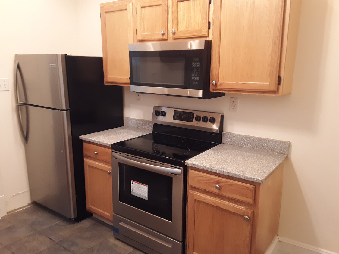 Primary Photo - 120 W 38th St