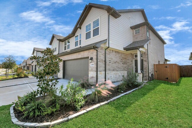 Foto del edificio - 21042 Shore Oak Dr