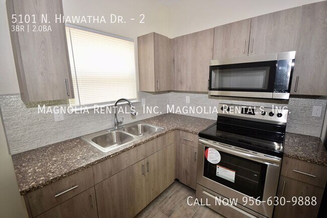 Foto del edificio - 5101 N Hiawatha Dr