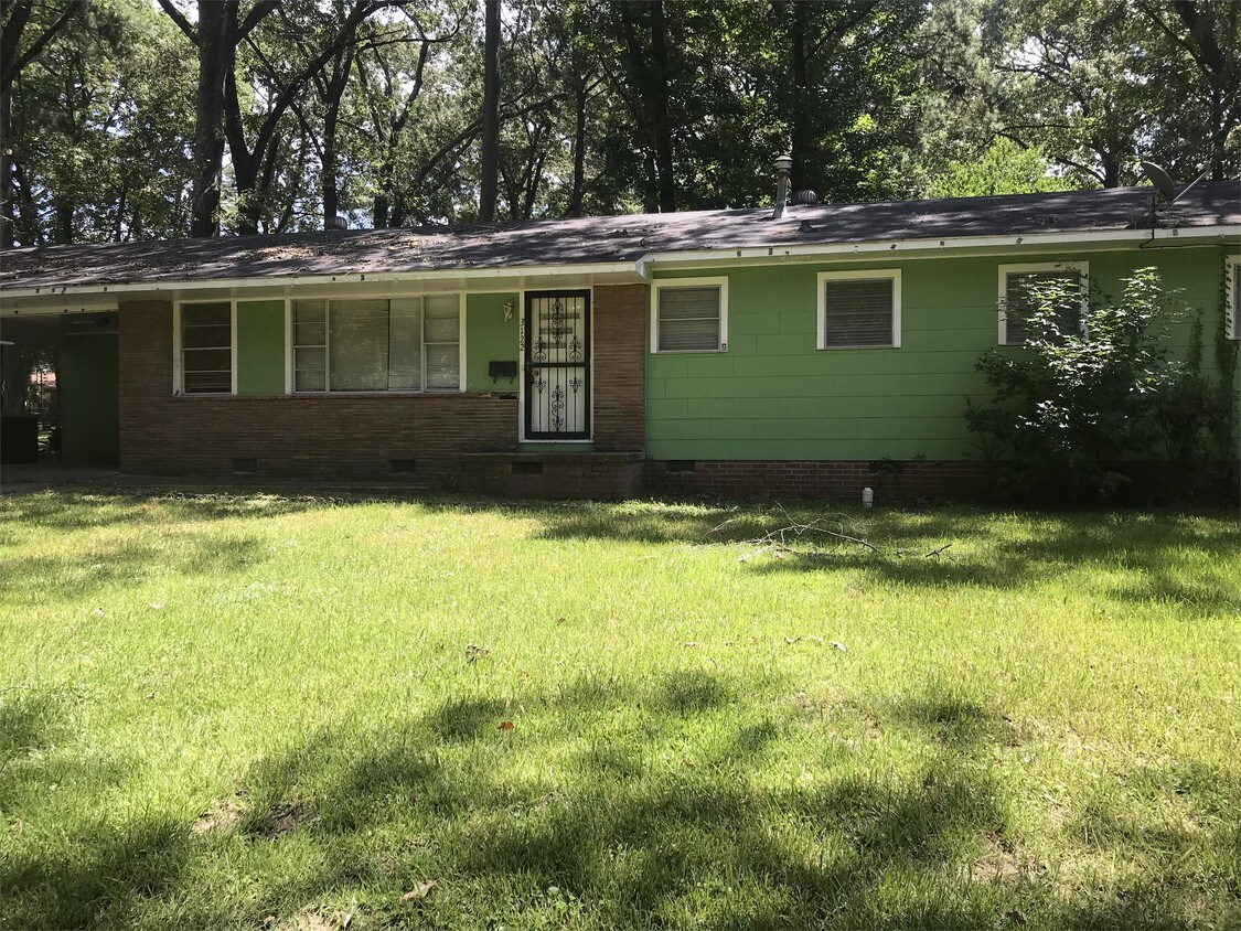 Primary Photo - 3122 Adrienne Dr