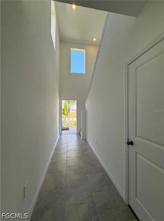Building Photo - 11812 Cloverly Ln