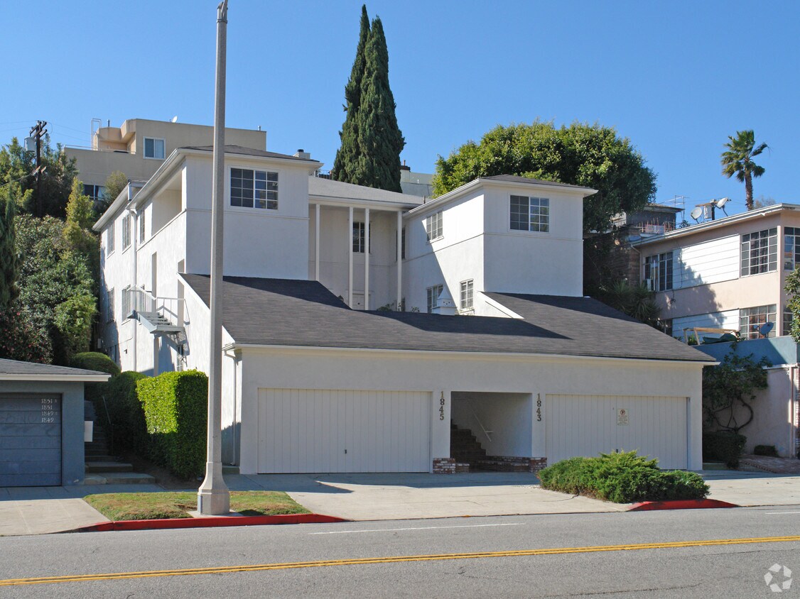 18431845 S Beverly Glen Blvd, Los Angeles, CA 90025 Apartments in