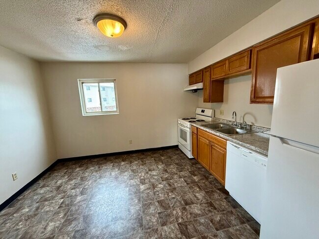 Foto del edificio - 110 Harbet Ave NW