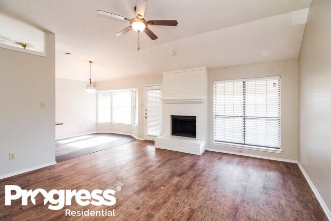 Foto del edificio - 2506 Arapaho Dr