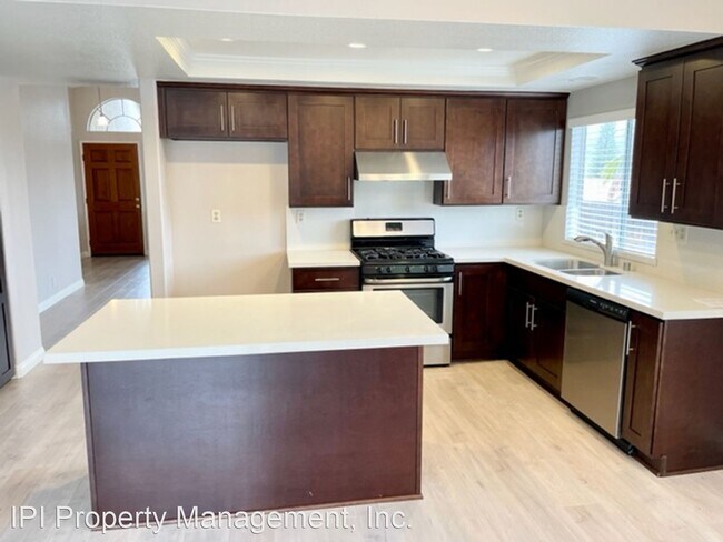Building Photo - 3 br, 2 bath House - 9525 Stargaze Ave.