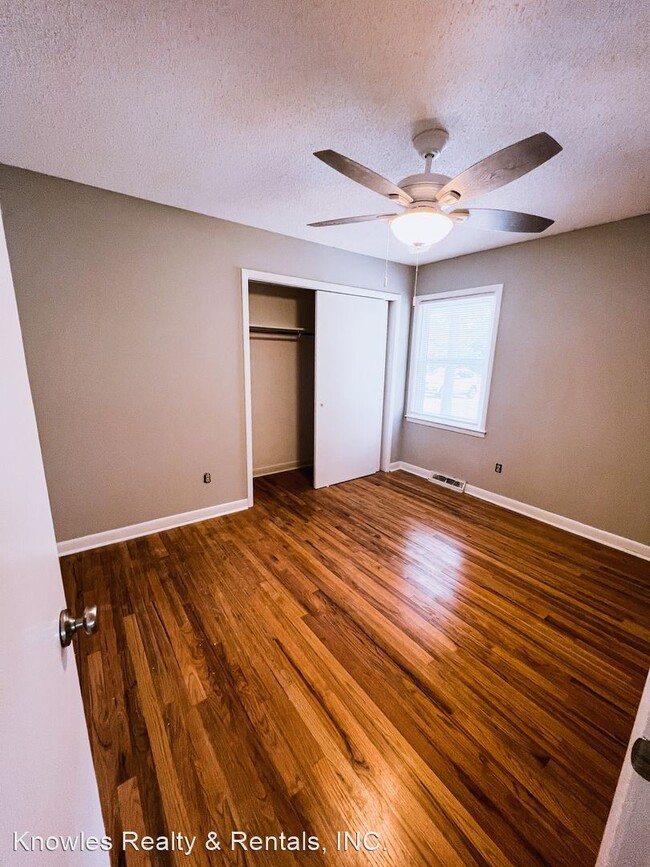 Building Photo - 3 br, 2 bath House - 4906 Lord Tennyson Drive