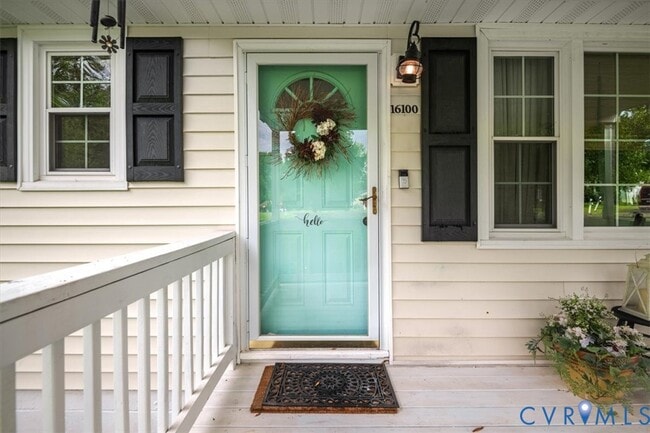 Foto del edificio - 16100 Gary Ave