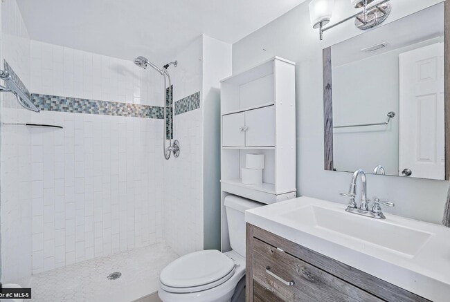 Building Photo - 6328 Chasewood Dr