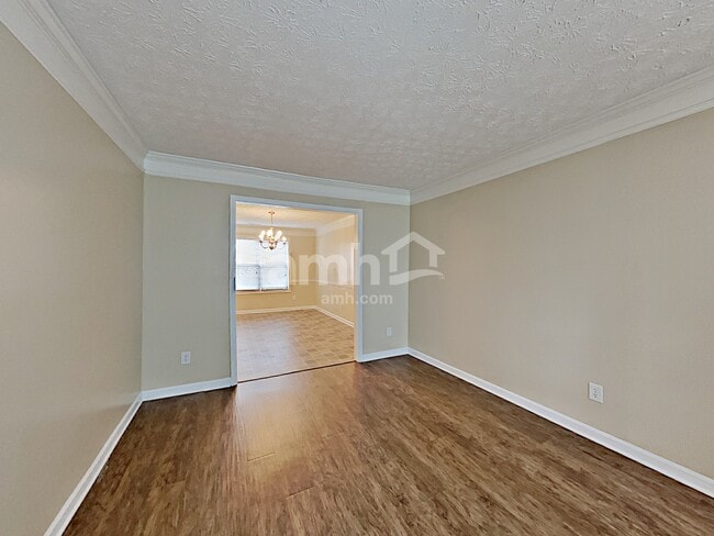 Foto del edificio - 3080 Rusticwood Dr