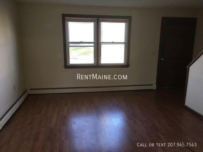 Building Photo - 27 Yale St