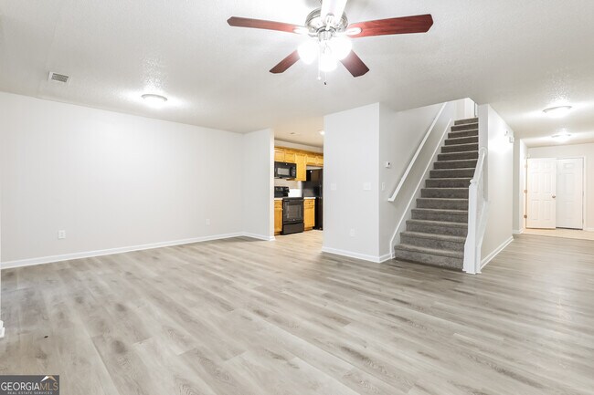 Foto del edificio - 700 Parkway Rd