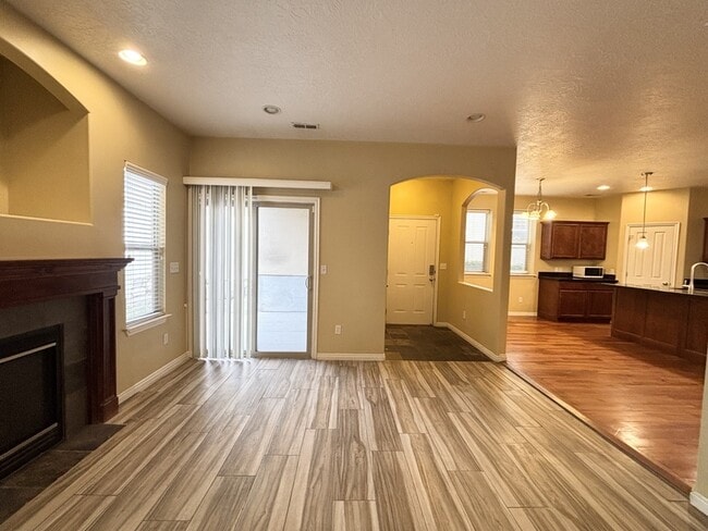 Photo - 4596 Red Sage Ct Townhome