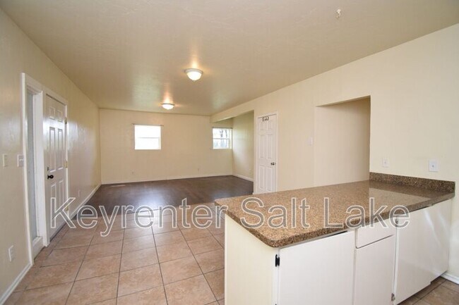 Foto del edificio - 1163 W 5000 S