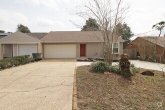 Building Photo - 4743 Tradewinds Dr