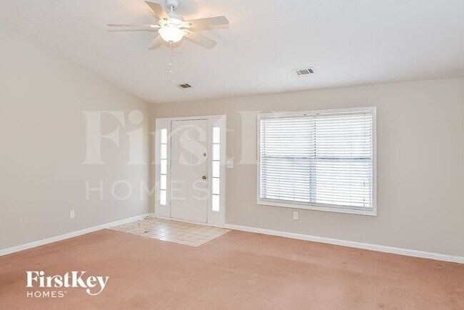 Building Photo - 3765 Willow Ridge Rd