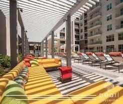 Building Photo - 10402 Town and Country Way