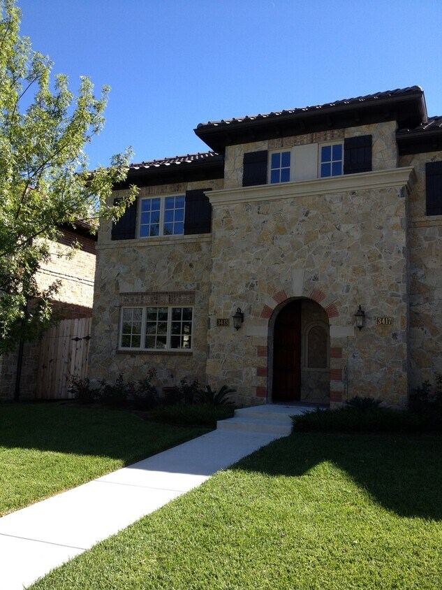 Foto principal - Townhouse in the heart of Monticello!