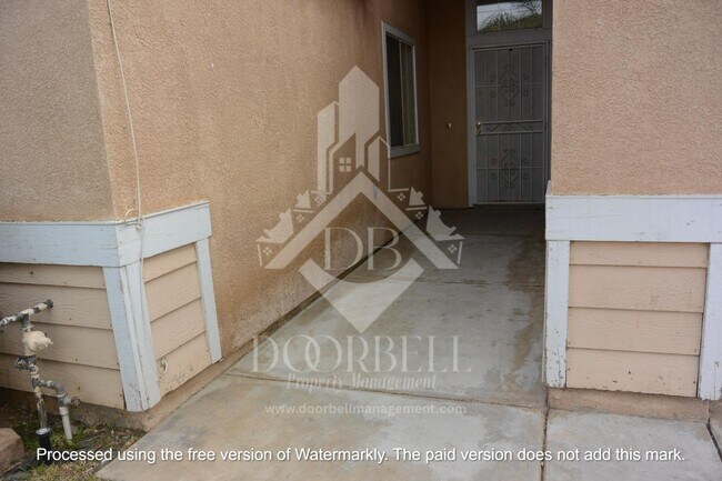 Foto del edificio - 1179 Autumnwood Ln