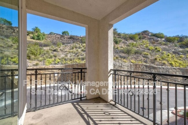 Foto del edificio - 355 Mission Terrace Ave