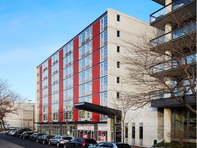 Primary Photo - 1515 N Fremont St