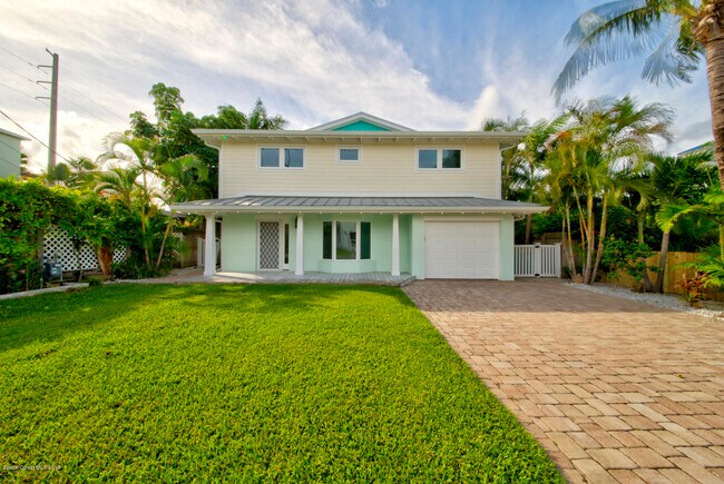 156 24th St Cocoa Beach FL 32931 - 156 24th St Cocoa Beach Fl Building Photo 