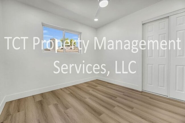 Building Photo - Newly Updated 3 Bedroom Home In Tempe!