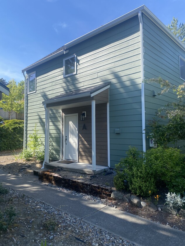 Primary Photo - 8400 25th Avenue Southwest