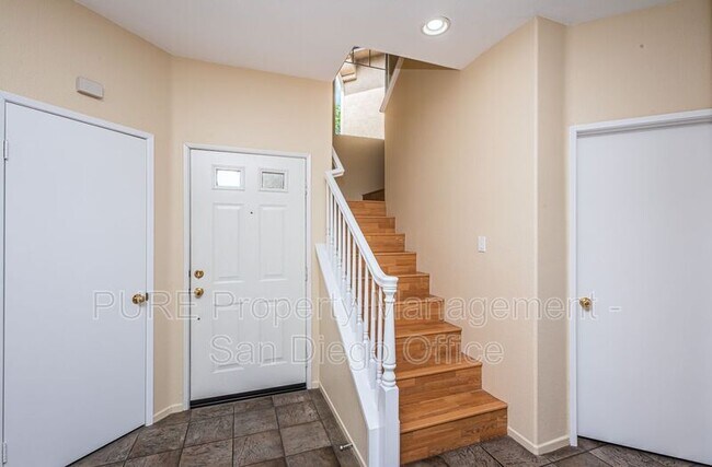 Foto del edificio - 10910 Ivy Hill Dr
