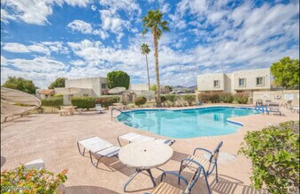 Building Photo - 7845 E Valley Vista Dr