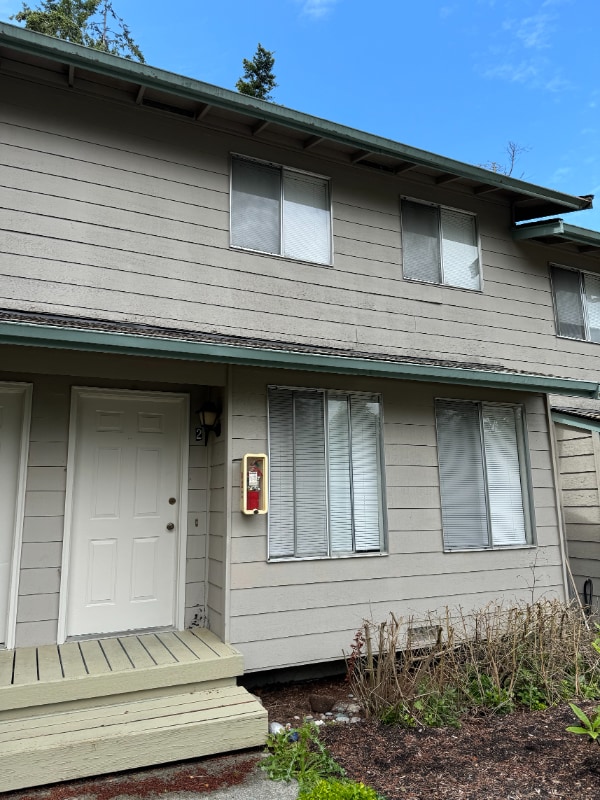 Building Photo - 950 SW Harrier Cir Building Photo - 950 SW Harrier Cir