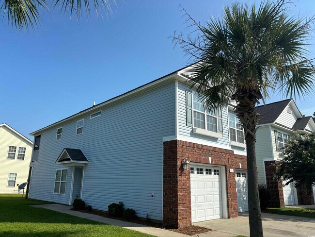 Building Photo - 1311 Monticello Dr