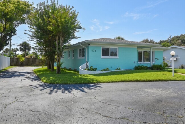Foto del edificio - 124 Atwood Ln