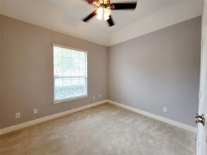 Building Photo - 5227 Riverstone Crossing Dr