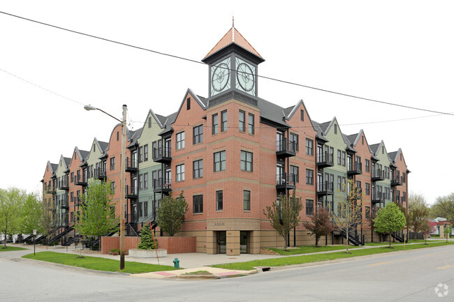 Building Photo - Oak Hill Jackson Brickstones