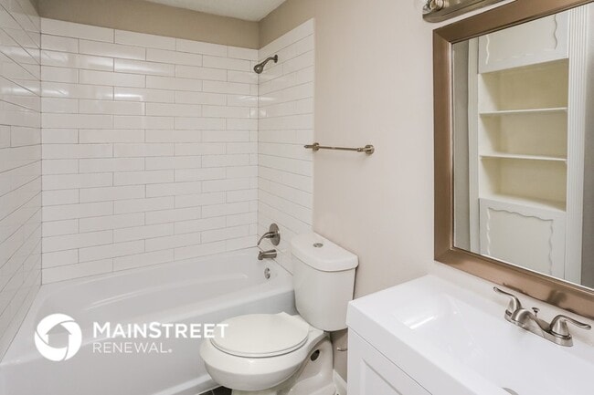 Foto del edificio - 10405 Kinslow Dr