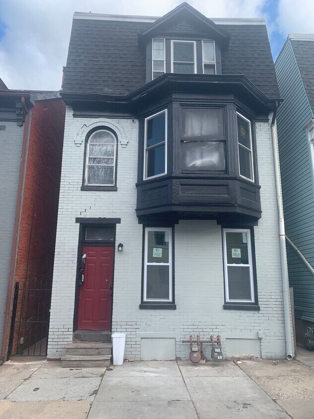 23 E South St, York, PA 17401 House Rental in York, PA