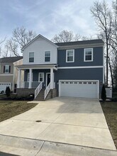 Building Photo - 324 Northfield Hts Ln