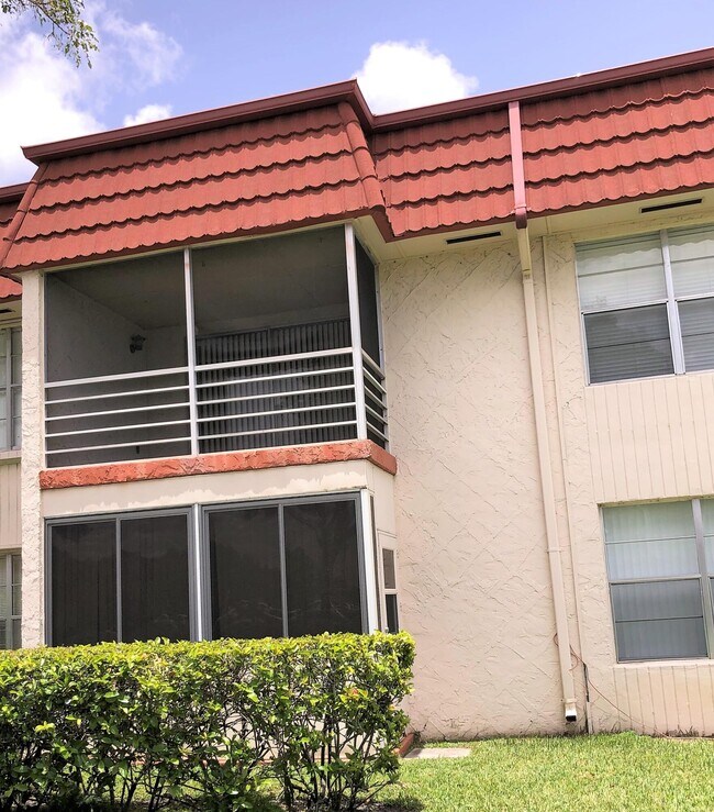 12011 Poinciana Blvd Unit 202, Royal Palm Beach, FL 33411 Condo for