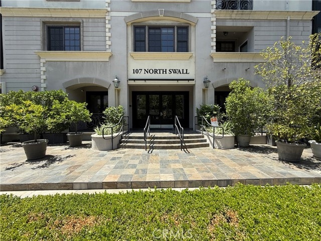 Building Photo - 107 N Swall Dr