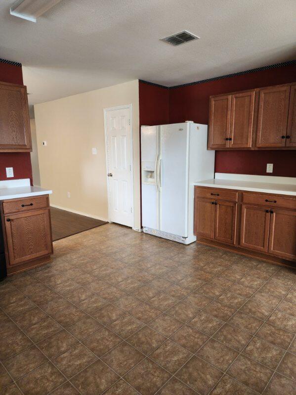 Foto del edificio - 6209 Saddleback Dr