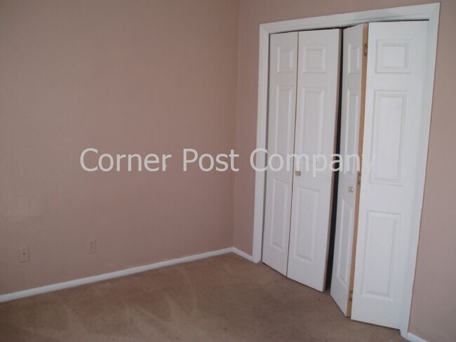 Foto del edificio - 2 Bedroom Apartment