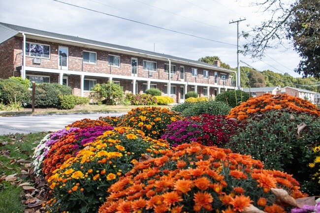 Foto del edificio - Tower Hill Landings