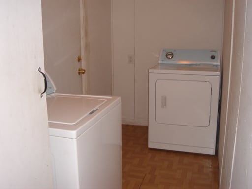 Building Photo - 4736 Deerfield Ln